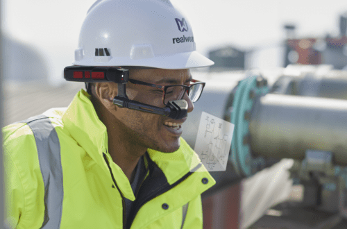 RealWear Introduces Next-Gen Intrinsically Safe Wearable for Frontline Workers: Harnessing Safety, AI, Thermal Vision and 5G Innovation