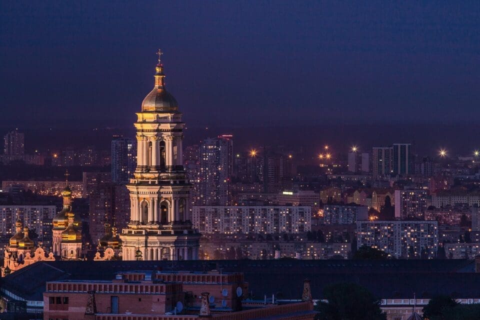 API and Ukrnafta Sign MOU to Adopt API Standards, Minimizing Ukraine’s Reliance on Russia