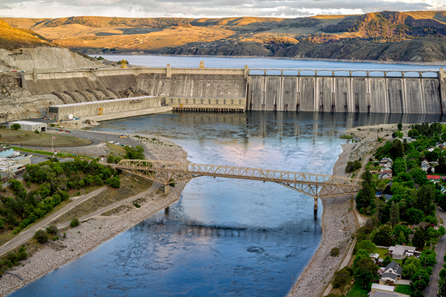 The Grand Coulee Dam in Washington state. Photo courtesy of fractaltim – www.123RF.com.